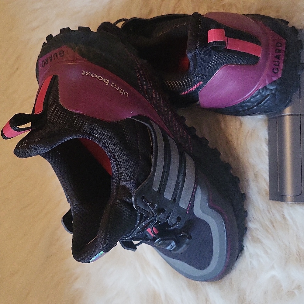 Adidas Ultra Boost Black/Purple  Unisex Men's 5 Wo's 6.5